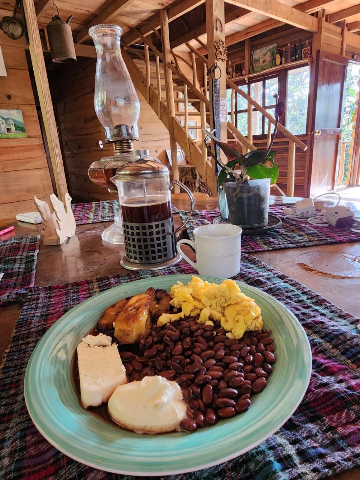 Paraiso Guest house Chijou